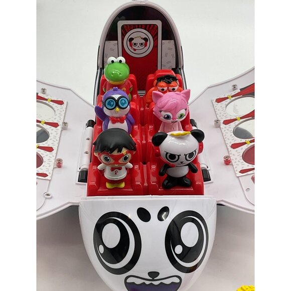 Ryans World Rocket Ship Playset With Character Figures And Accessories - Picture 5 of 7